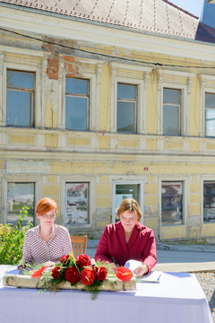 2025_09_19 Metlika - Podpis pogodbe o prenovi Konzuma_Foto_Uros Novina_014